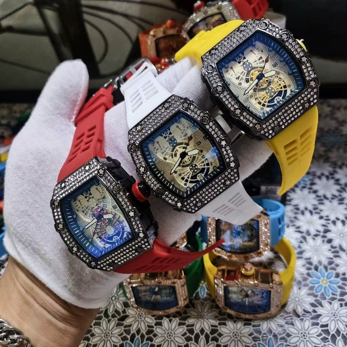 ⌚ שעון יוקרה שמעורר תשומת לב בכל מקום